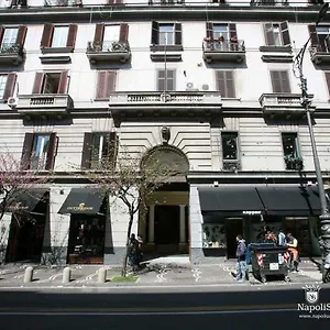 Napoli's Gold Pensión Nápoles