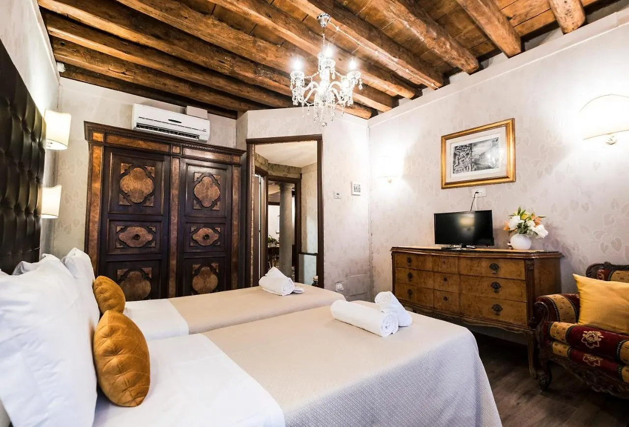 Ca' Lavezzera Hotel Venice Guest house